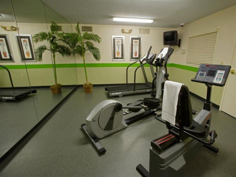 Extended Stay America Suites - Philadelphia - Mt Laurel - Pacilli Place Mount Laurel Eksteriør billede