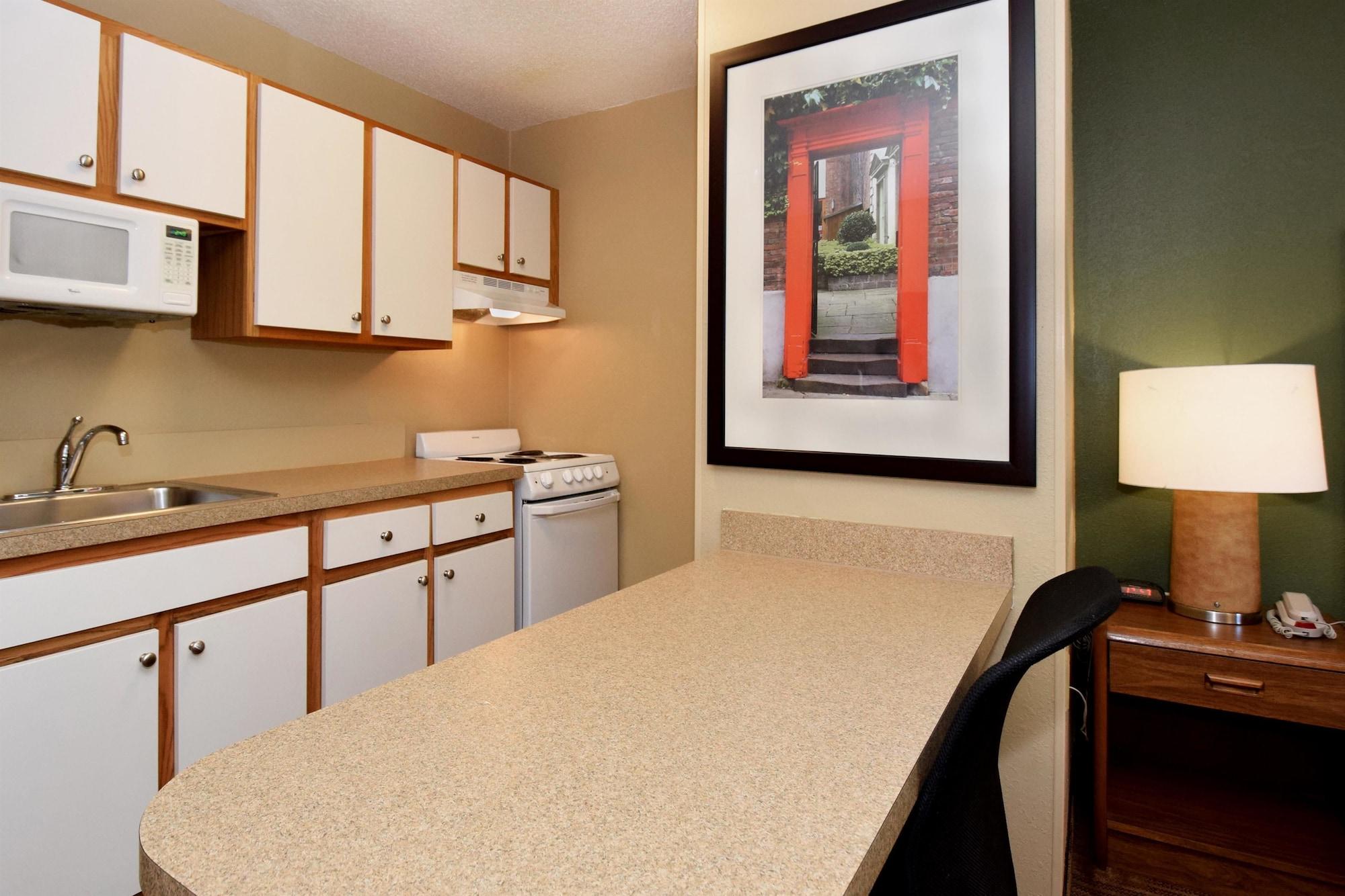 Extended Stay America Suites - Philadelphia - Mt Laurel - Pacilli Place Mount Laurel Eksteriør billede