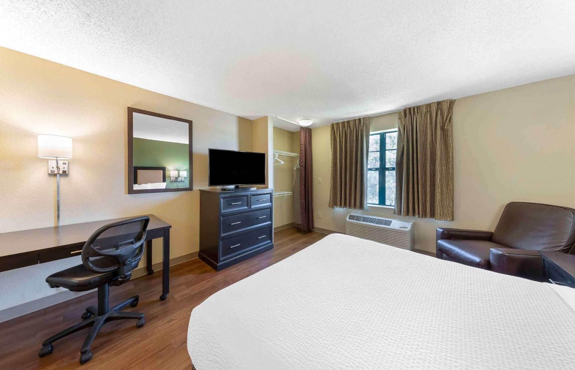 Extended Stay America Suites - Philadelphia - Mt Laurel - Pacilli Place Mount Laurel Eksteriør billede