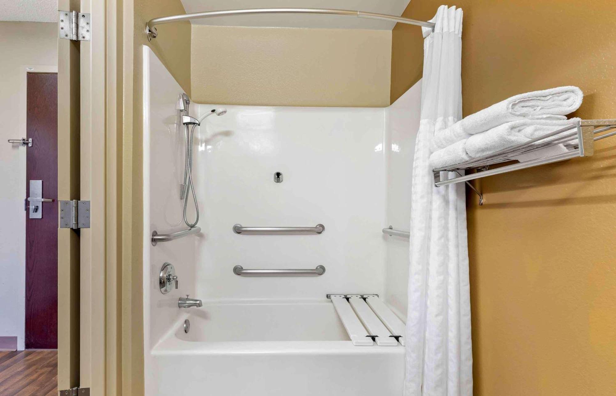 Extended Stay America Suites - Philadelphia - Mt Laurel - Pacilli Place Mount Laurel Eksteriør billede