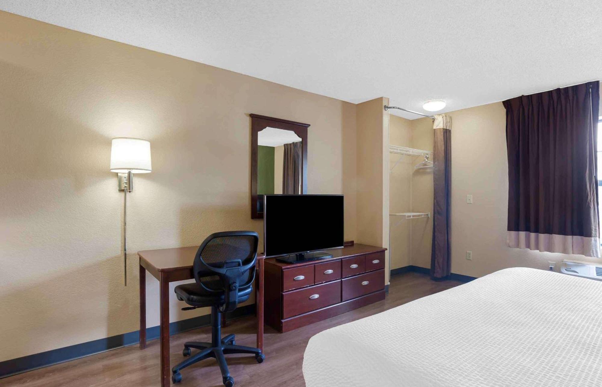 Extended Stay America Suites - Philadelphia - Mt Laurel - Pacilli Place Mount Laurel Eksteriør billede