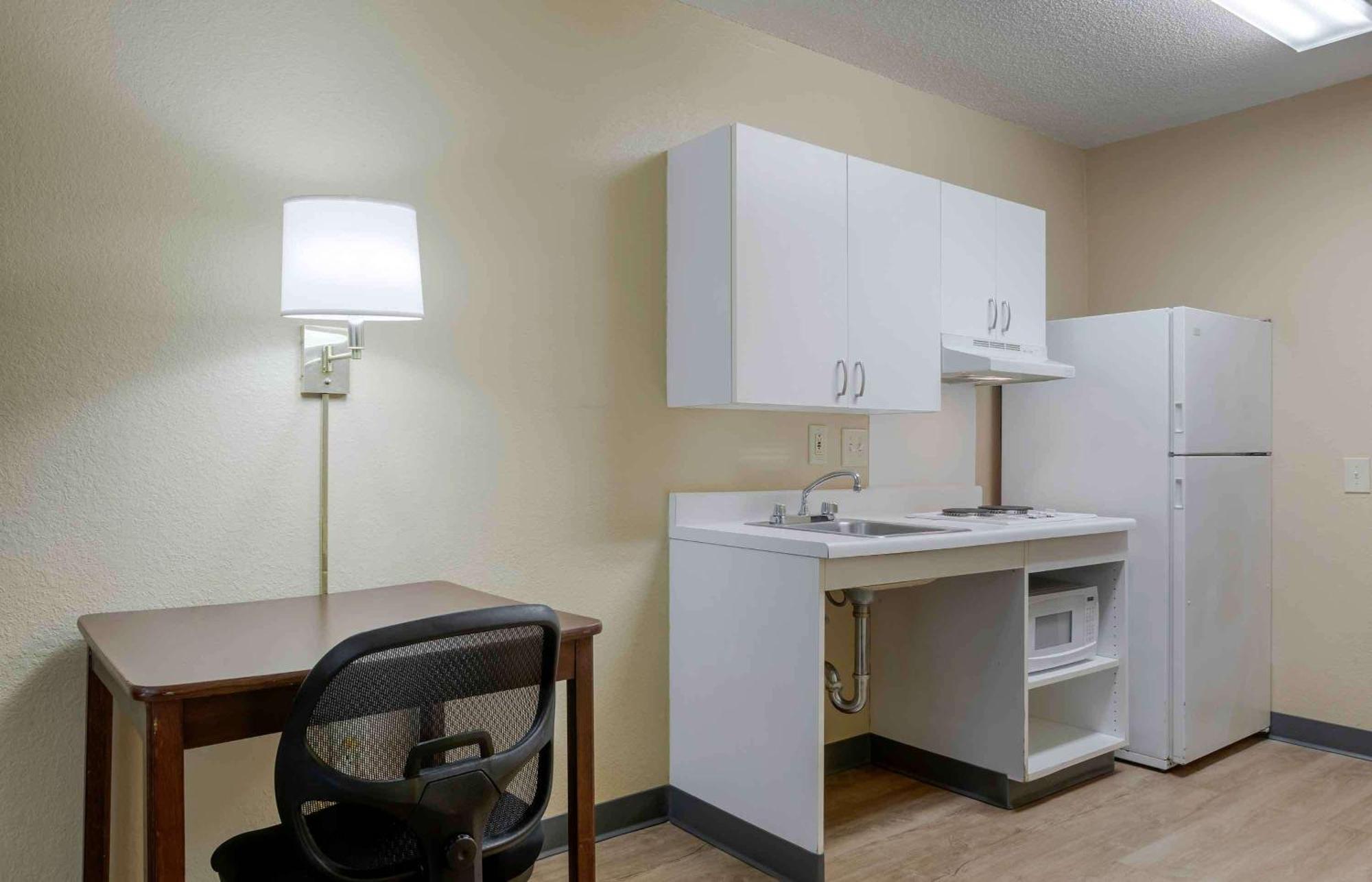 Extended Stay America Suites - Philadelphia - Mt Laurel - Pacilli Place Mount Laurel Eksteriør billede